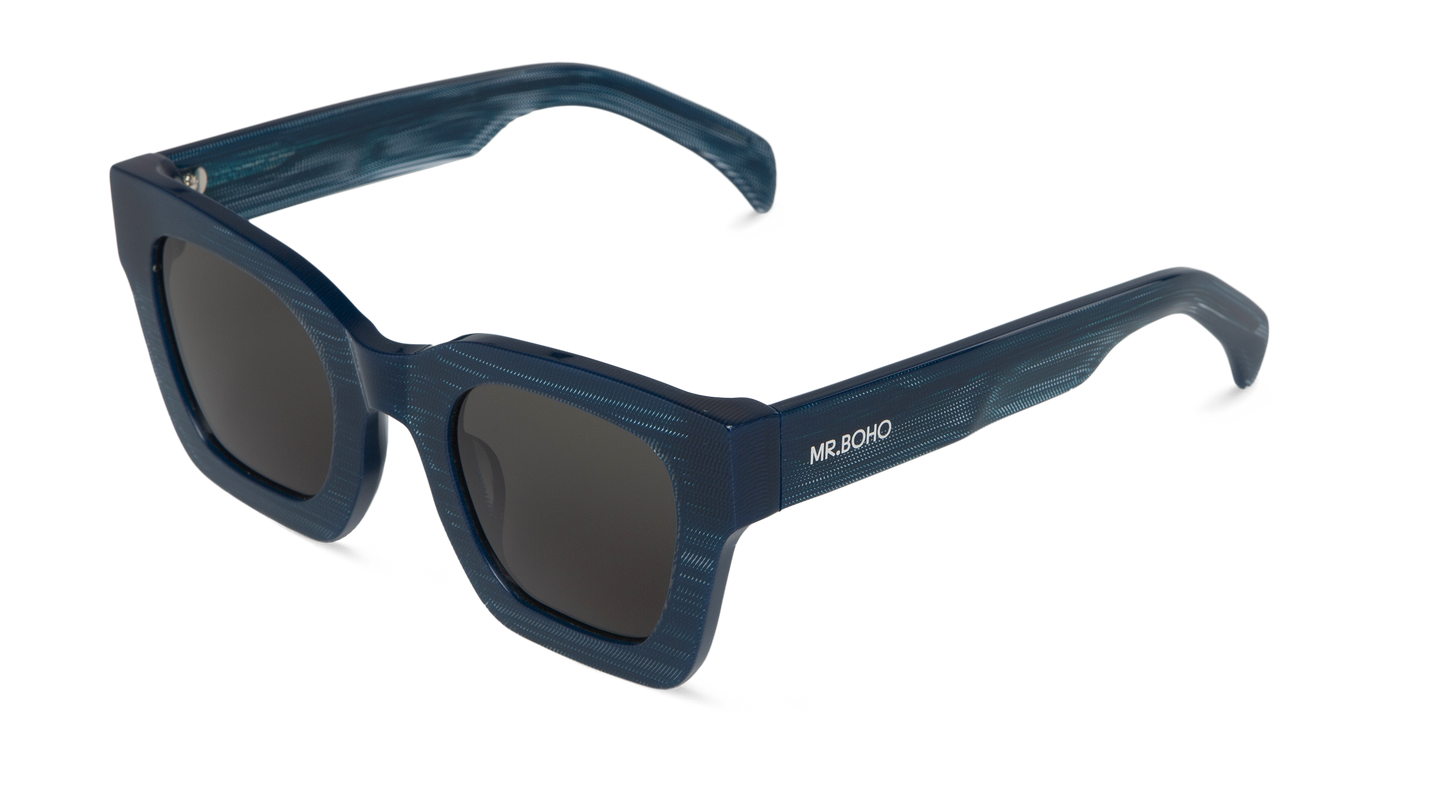 Cobalto Bondi With Classical Lenses