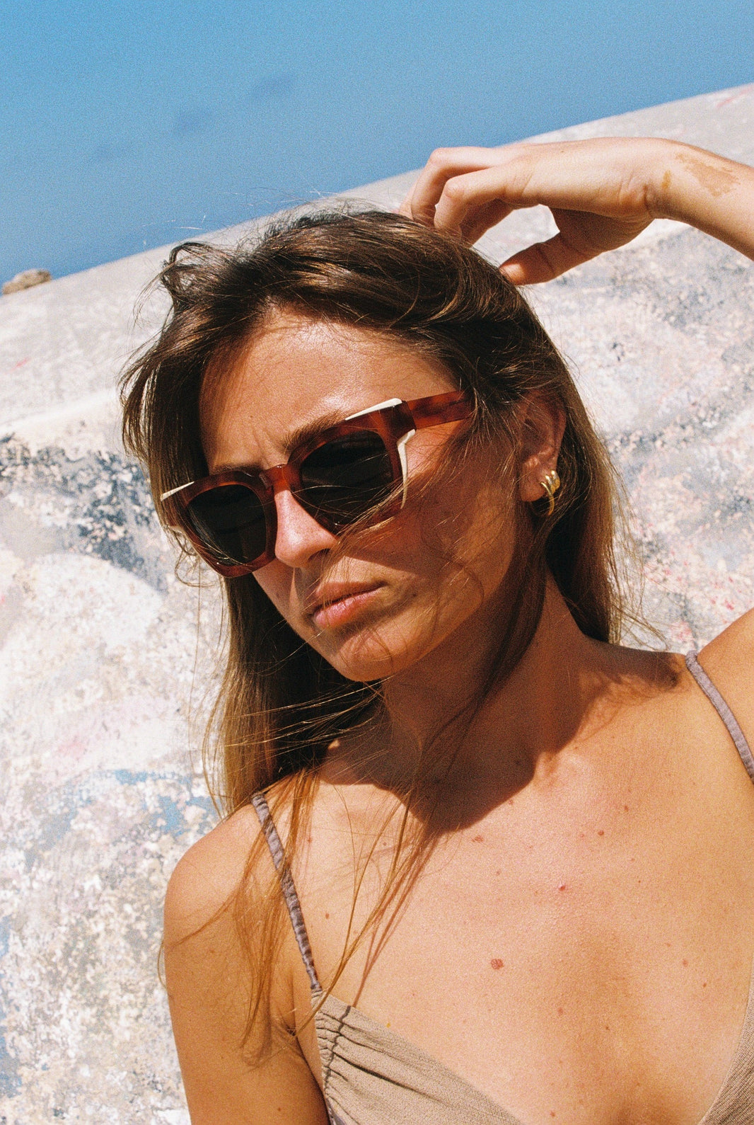 Square Sunglasses: The Definitive Guide to Shapes, Styling & Fit - Mr.Boho