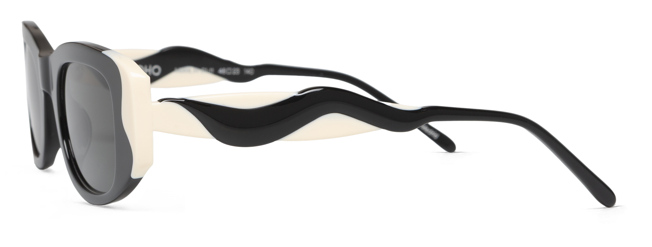 WAVY - Black