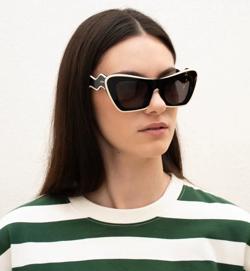 Lava Flowing Sunglasses With Classical Lenses - Mr.Boho - Sunglasses